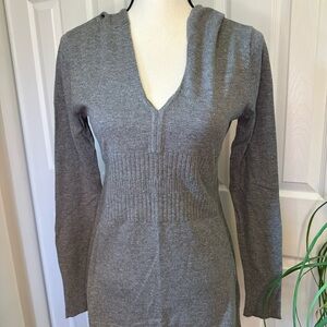 New York & Company Gray Sweater